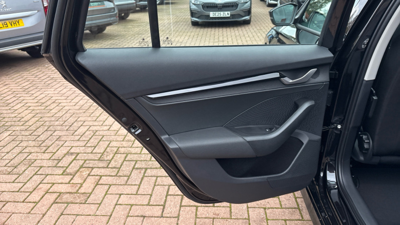 Skoda Octavia 2.0 TDI 150 SE Technology 5dr DSG Diesel Estate